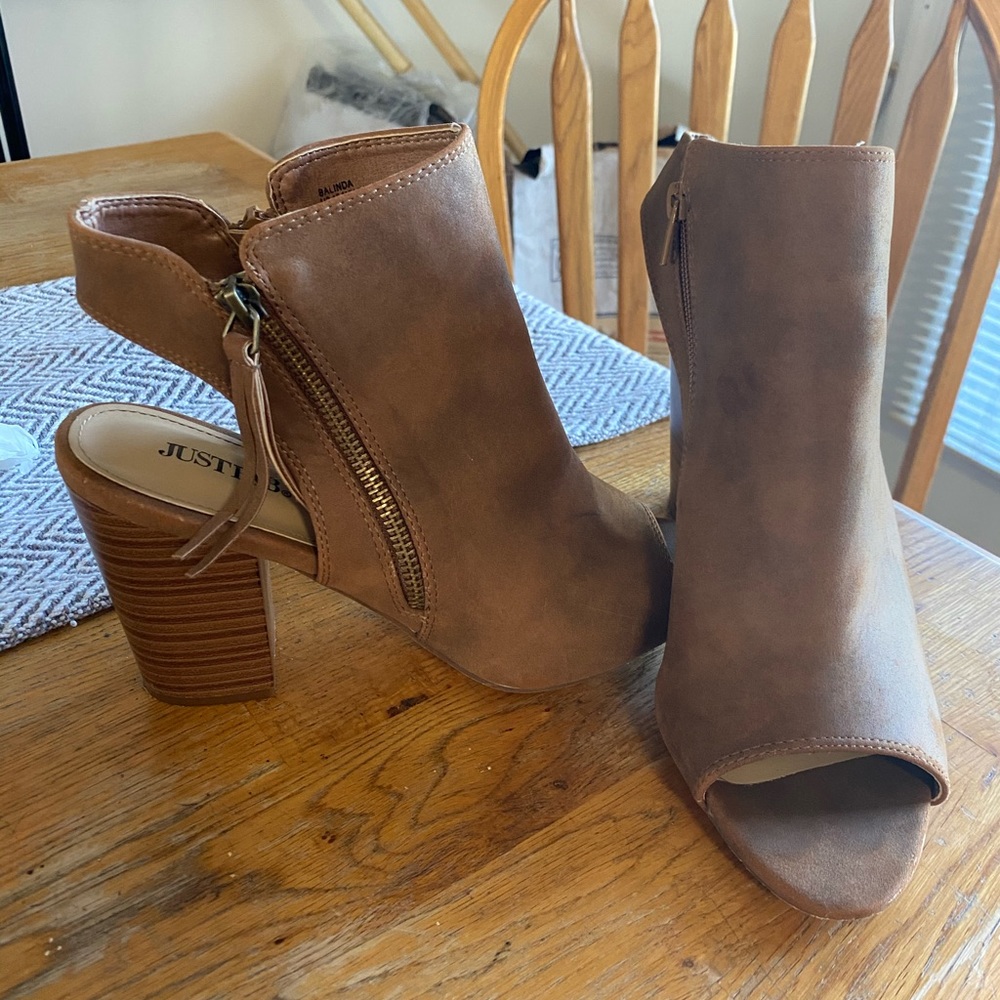 Open toe/heel booties